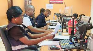 INSTITUIÇÕES PÚBLICAS E PRIVADAS RETOMAM ACTIVIDADES LABORAIS APÓS APÓS AS FESTIVIDADES DO ANO NO